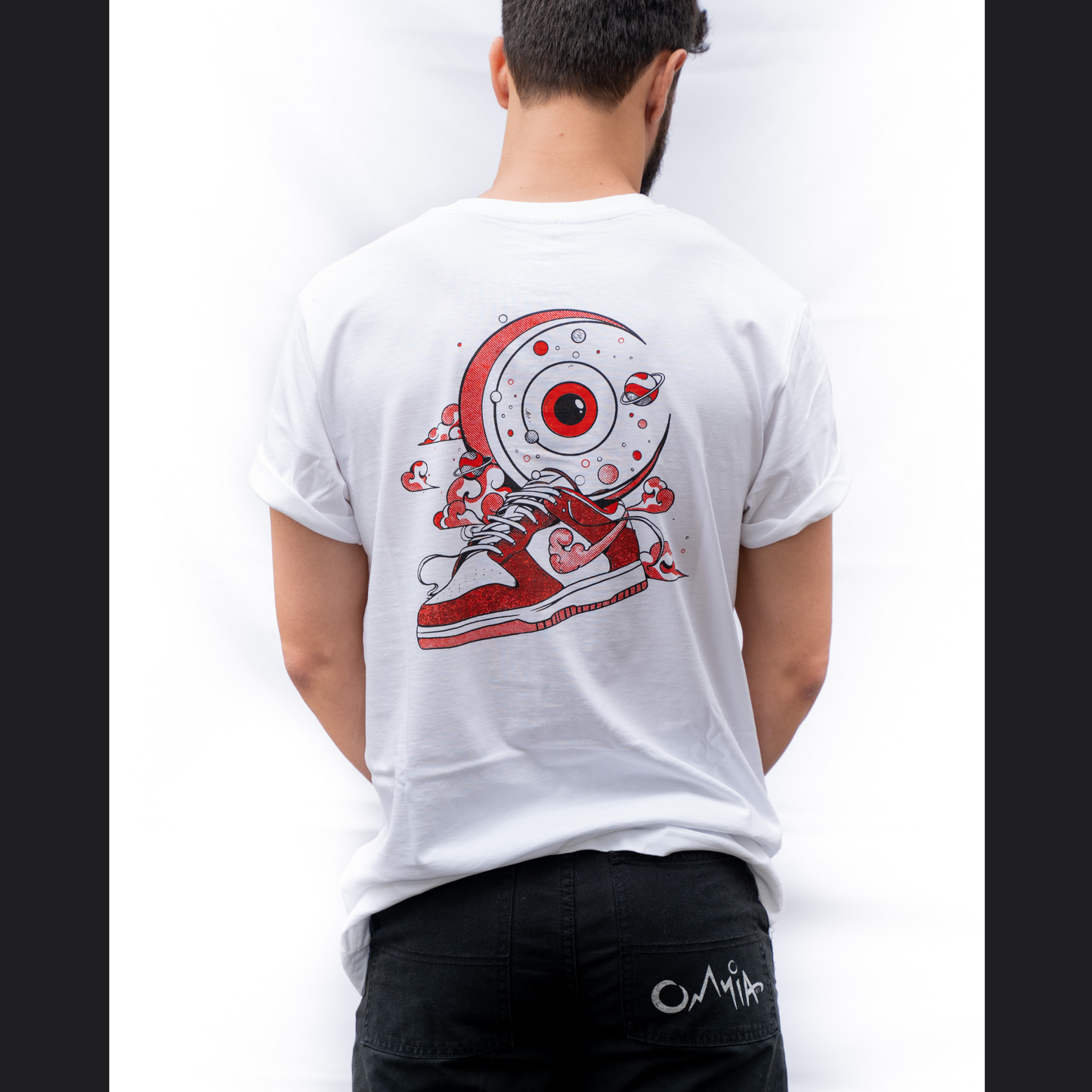 Red Eyes Low Tee