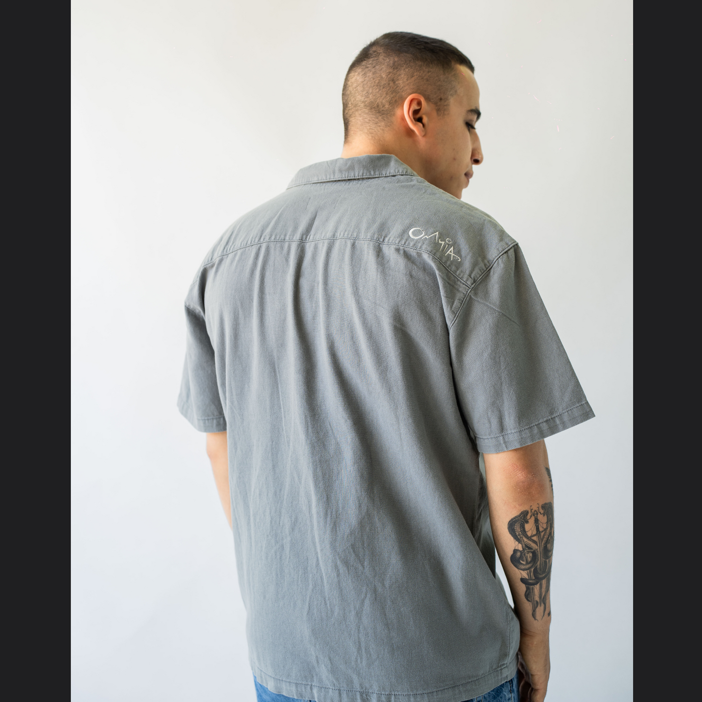 Logo Shirt Grey